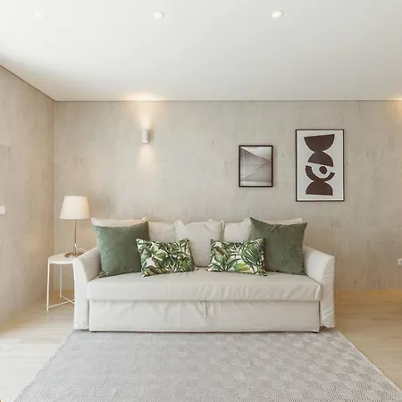 Stylish With Terrace By Hosty Apartment